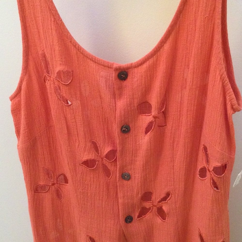 Gorgeous NWT Mi Mi Ltd Cover Dress